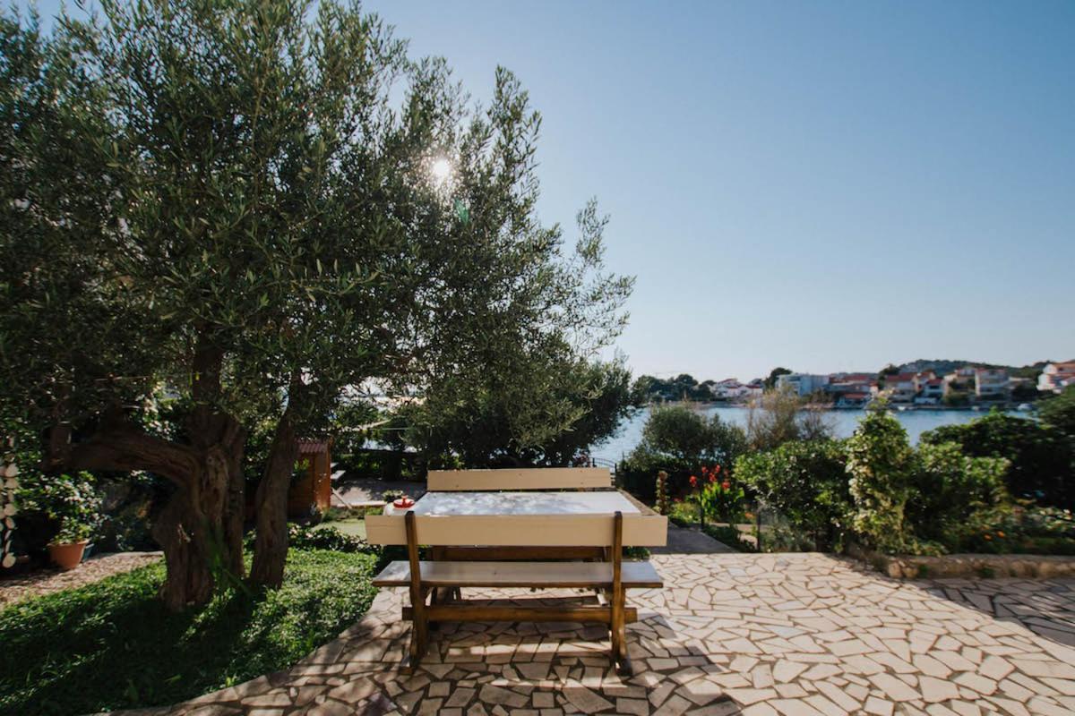 Apartman Relax 2 Zaboric Exterior foto